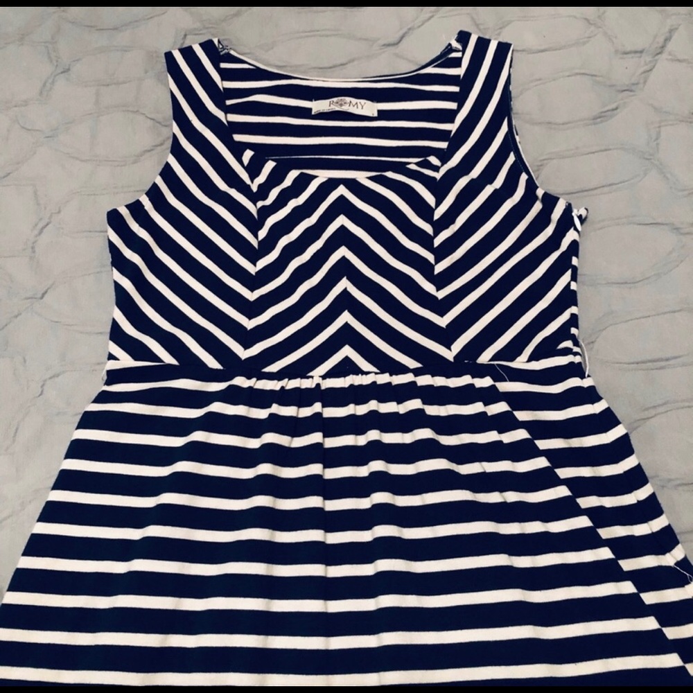 Romy size S Romy A-line Navy Striped Dress 💙 - Picture 4 of 8